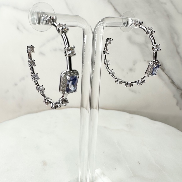 Bomb Party December She's Classic, Always Tanzanite Hoop Earrings RBP8495 NWT - Picture 2 of 7